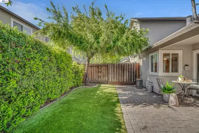 2154 Alexander Way, Pleasanton, CA 94588 - Photo 19