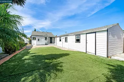 9814 Springfield St, Oakland, CA 94603 - Photo 19