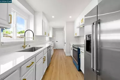 9814 Springfield St, Oakland, CA 94603 - Photo 9