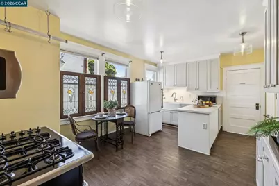 1324 Grove St, Alameda, CA 94501 - Photo 23