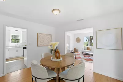 6914 Outlook Ave, Oakland, CA 94605 - Photo 11