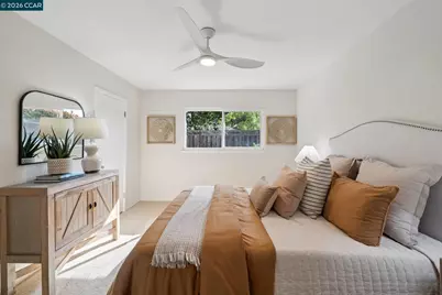 2137 Holbrook Drive, Concord, CA 94519 - Photo 19