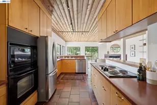 116 Tappan Ln, Orinda, CA 94563 - Photo 23