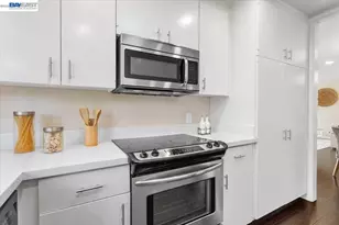 632 Centre Ct, Alameda, CA 94502 - Photo 15