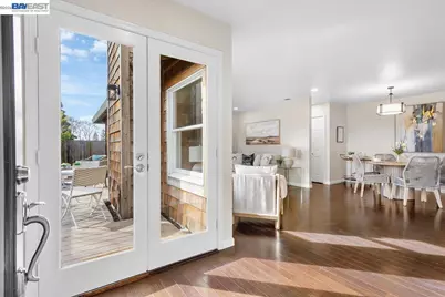 632 Centre Court, Alameda, CA 94502 - Photo 9