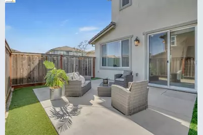 2404 Indigo Dr, Fairfield, CA 94533 - Photo 25