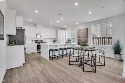 2404 Indigo Dr, Fairfield, CA 94533 - Photo 7