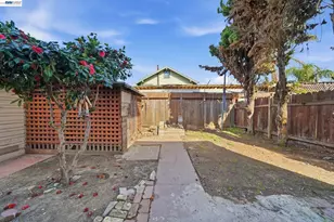 1363 61st Ave, Oakland, CA 94621 - Photo 17