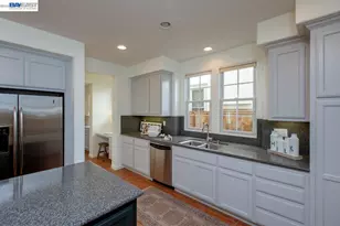 2358 Coral Sea St, Alameda, CA 94501 - Photo 17