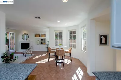 2358 Coral Sea St, Alameda, CA 94501 - Photo 25