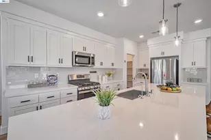 675 Delve Ct, Hayward, CA 94544 - Photo 9