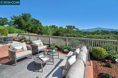 642 Shadowhawk Way, Walnut Creek, CA 94595 - Photo 17