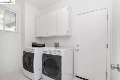 833 Mickelsen Ct, Brentwood, CA 94513 - Photo 25