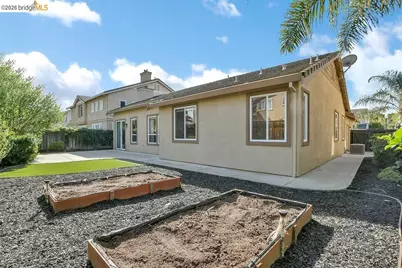 833 Mickelsen Ct, Brentwood, CA 94513 - Photo 29