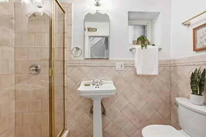 1902 Hoover Ave., Oakland, CA 94602 - Photo 29