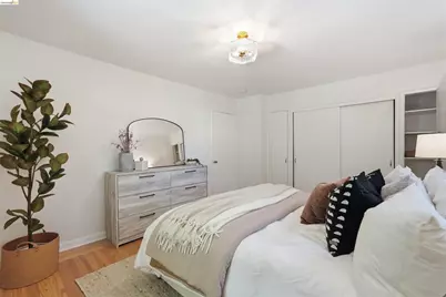 1902 Hoover Ave., Oakland, CA 94602 - Photo 27