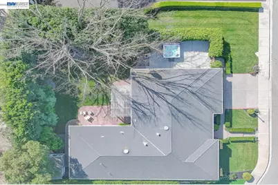 2140 Tanager Ct, Pleasanton, CA 94566 - Photo 47