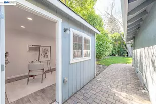 2140 Tanager Ct, Pleasanton, CA 94566 - Photo 45