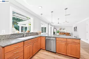 2140 Tanager Ct, Pleasanton, CA 94566 - Photo 13