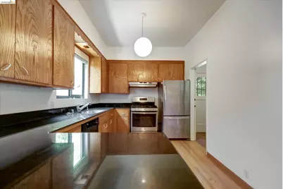 5570 Taft Ave, Oakland, CA 94618 - Photo 43