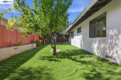 706 Wisteria Dr, Fremont, CA 94539 - Photo 33