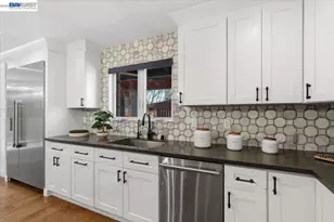 706 Wisteria Dr, Fremont, CA 94539 - Photo 11