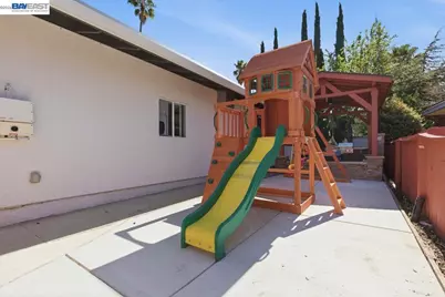 706 Wisteria Dr, Fremont, CA 94539 - Photo 35