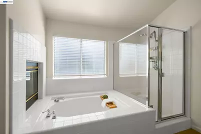 2826 Montair Way, Union City, CA 94587 - Photo 29