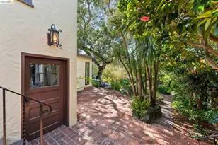 2615 La Cuesta Ave, Oakland, CA 94611 - Photo 39