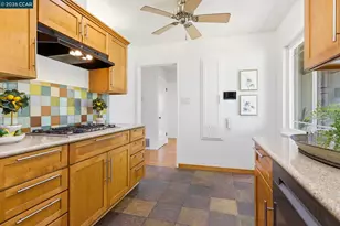 1306 Craig Dr, Concord, CA 94518 - Photo 9