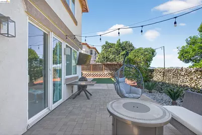 2631 Torrey Pines Dr, Brentwood, CA 94513 - Photo 47