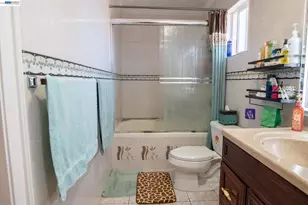 27093 Lemay Way, Hayward, CA 94544 - Photo 39