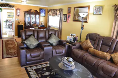 27093 Lemay Way, Hayward, CA 94544 - Photo 3