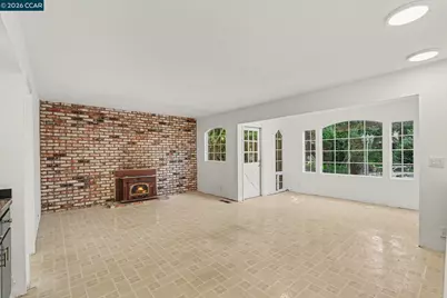 2030 Clearview Ct, Walnut Creek, CA 94598 - Photo 11