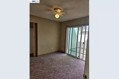 8504 Sunnybrea Dr, Sacramento, CA 95823 - Photo 13