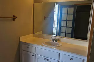 8504 Sunnybrae Dr, Sacramento, CA 95823 - Photo 19