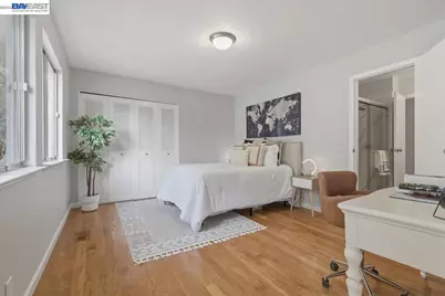 6130 Harbord Dr, Oakland, CA 94611 - Photo 17