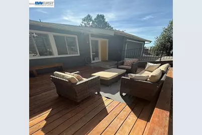 6130 Harbord Dr, Oakland, CA 94611 - Photo 39