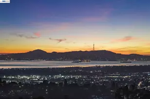 8255 Skyline Cir, Oakland, CA 94605 - Photo 7