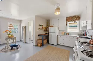 15740 Paseo Del Campo, San Lorenzo, CA 94580 - Photo 11