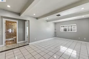 266 Jerilynn Ln, Hayward, CA 94541 - Photo 7