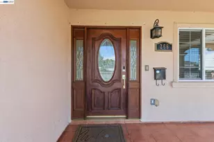 266 Jerilynn Ln, Hayward, CA 94541 - Photo 5