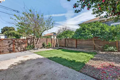 4326 West St, Oakland, CA 94608 - Photo 27