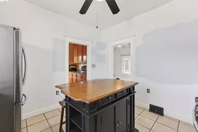 4326 West St, Oakland, CA 94608 - Photo 13