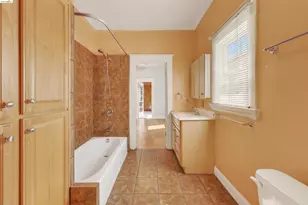 4326 West St, Oakland, CA 94608 - Photo 17