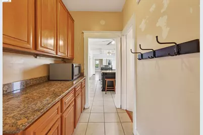 4326 West St, Oakland, CA 94608 - Photo 23