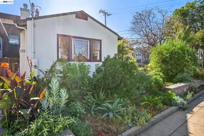 1376 Versailles Ave, Alameda, CA 94501 - Photo 29