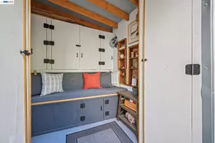 1376 Versailles Ave, Alameda, CA 94501 - Photo 23