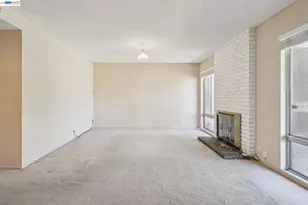 1024 Fontana Dr, Alameda, CA 94502 - Photo 3