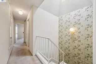 1024 Fontana Dr, Alameda, CA 94502 - Photo 33